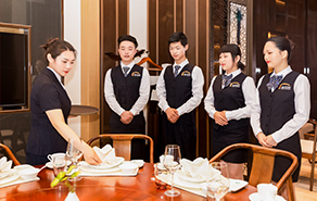 餐饮酒店管理 从专业学习到卓越运营的实战指南
